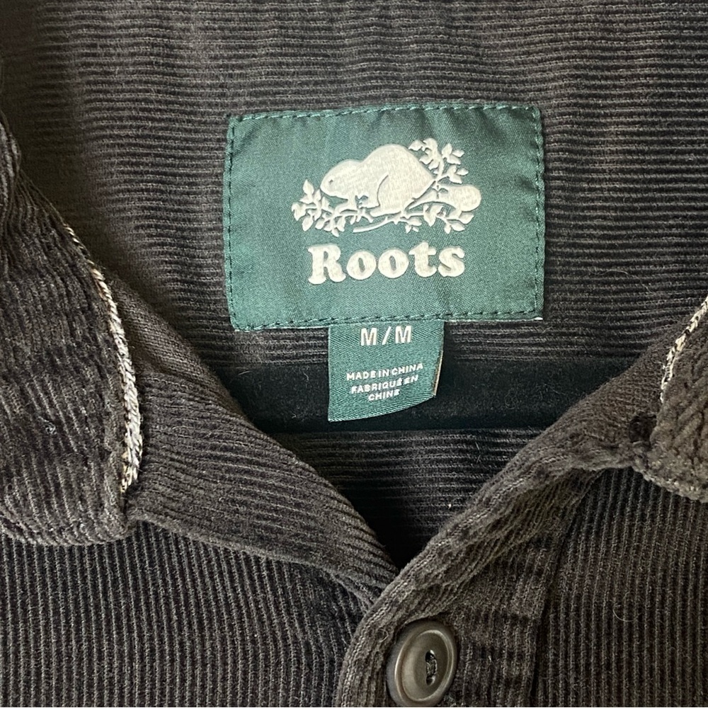 Roots Men’s 100% Cotton Black Corduroy Button Down Shirt Size Medium Classic - Picture 4 of 16